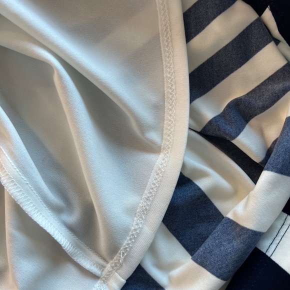 Ralph Lauren Blue and White Stripe Sleeveless Asymmetrical Dress Size 6 - Picture 11 of 15